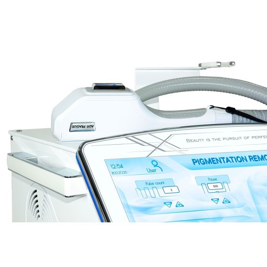 Sistem de fotorejuvenare IP-100 Light Pro SMART. Funcții: E-light/IPL/SHR Sistem de fotorejuvenare IP-100 Light Pro SMART. Funcții: E-light/IPL/SHR
