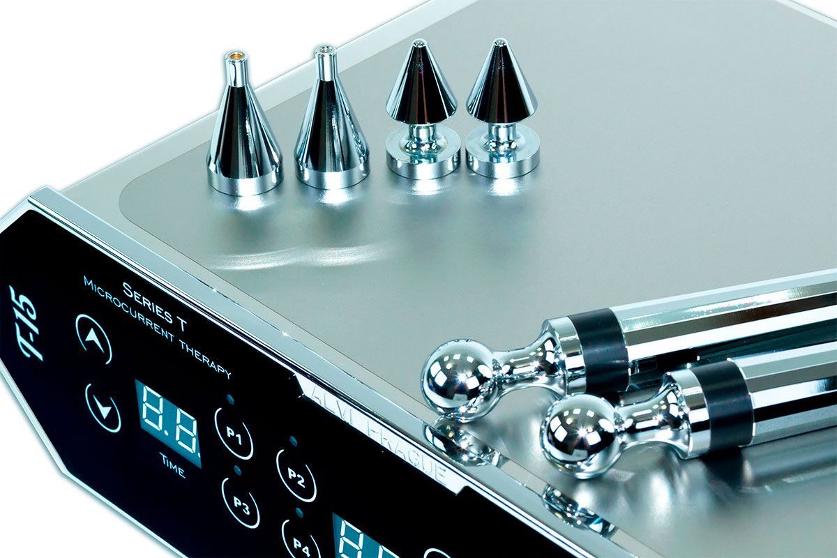 Aparat de terapie cu microcurent T-15